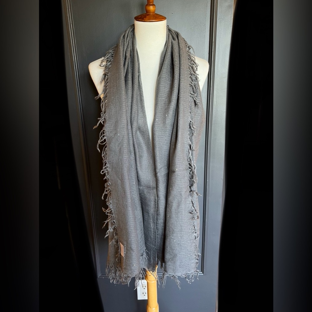 New Auth Chan Luu Scattered Sequins Cashmere and Silk Scarf Color: Castlerock